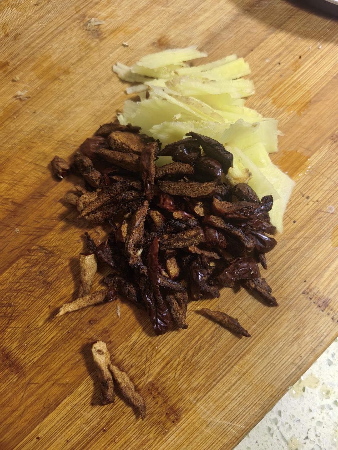 红枣姜奶茶【3月北鼎养生壶食谱】