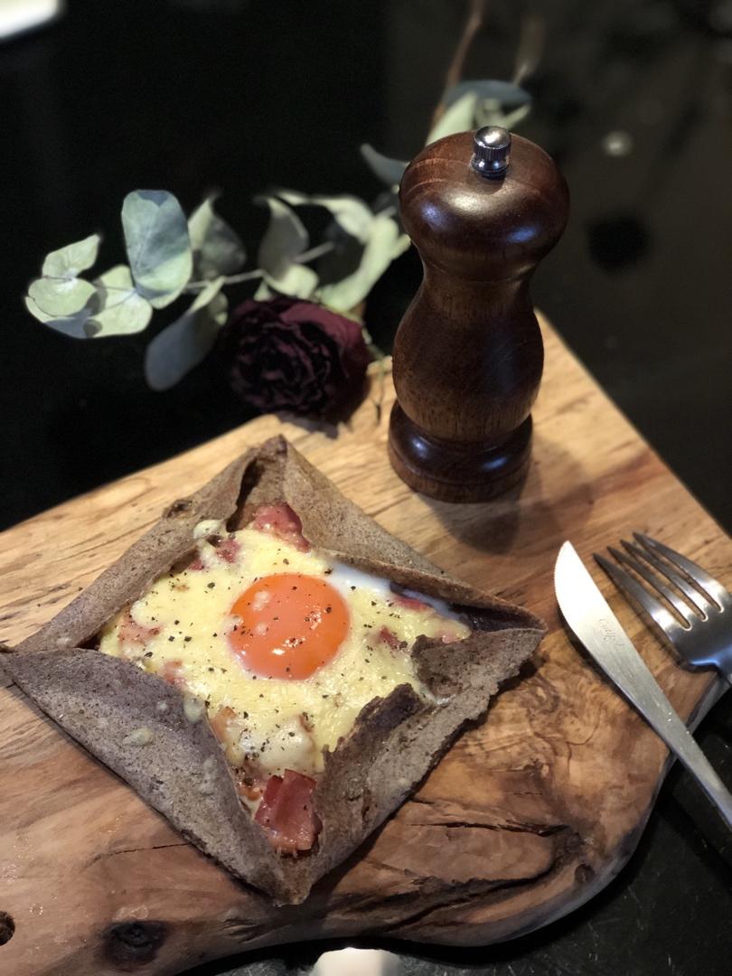 会拉丝的法式荞麦培根蛋可丽饼的全部作品