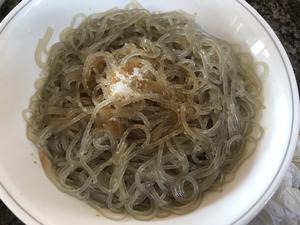 韩式炒杂菜（Japchae)的做法 步骤7