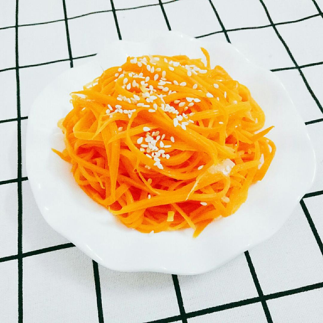 牛肉青椒炒胡萝卜的做法