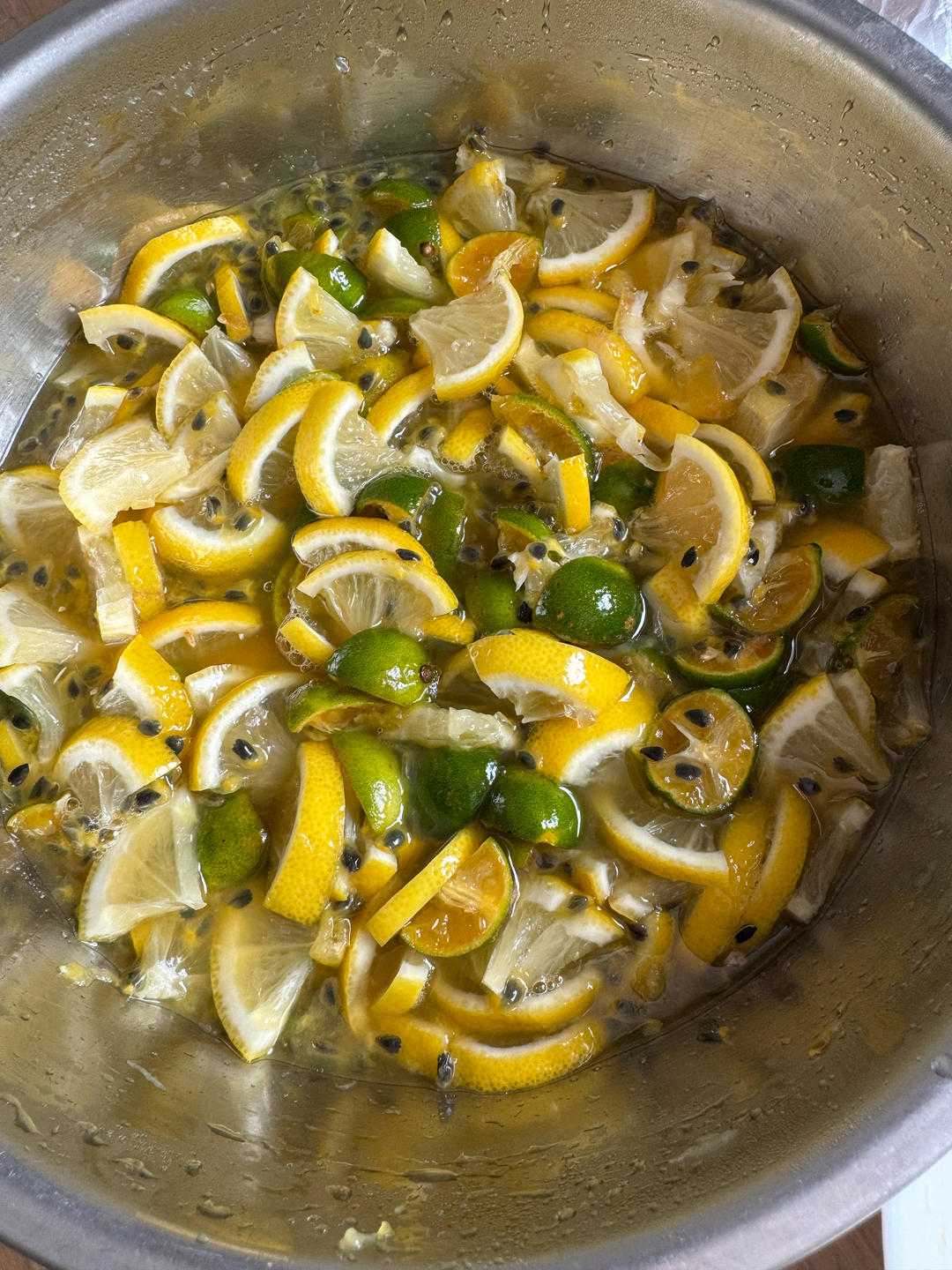 夏天必备【百香果青桔柠檬茶】