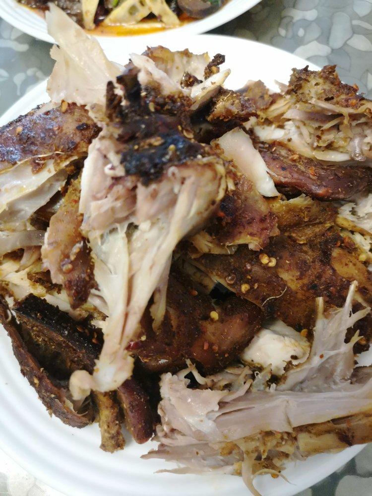 香辣孜然烤兔腿