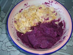 奶香榴莲紫薯包的做法 步骤3