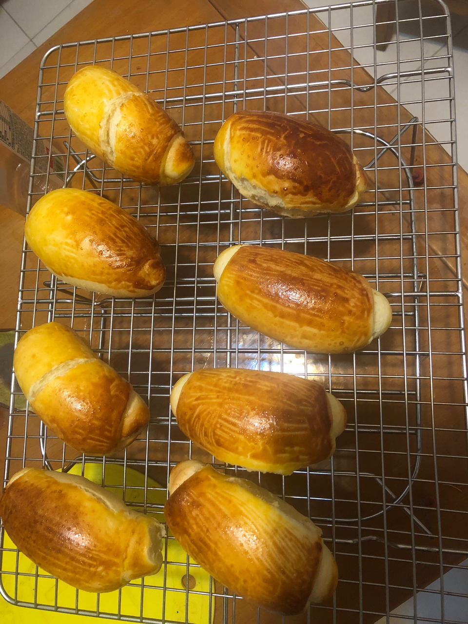颜值奶油草莓甜心小面包