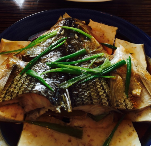 鲈鱼蒸豆腐