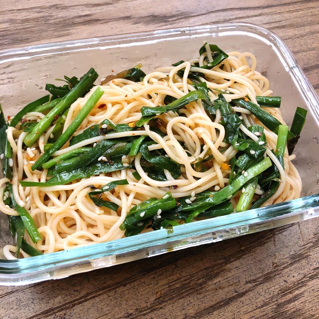 5分钟完成逆天好吃的凉拌粉丝