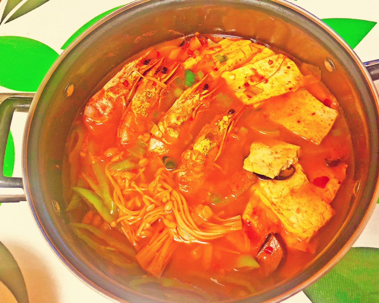 韩式金针菇豆腐泡菜汤锅的做法 步骤5