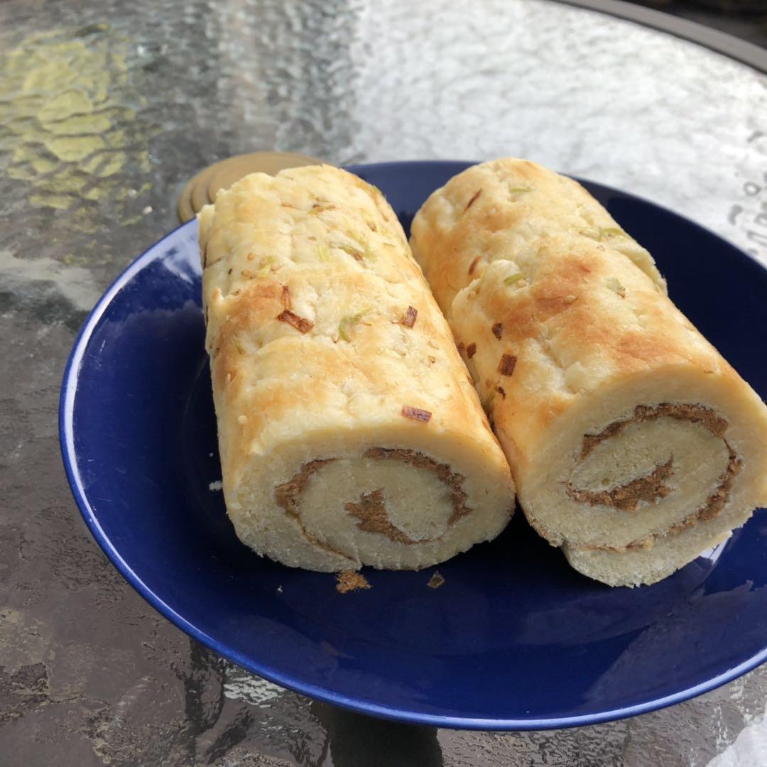 肉松面包卷