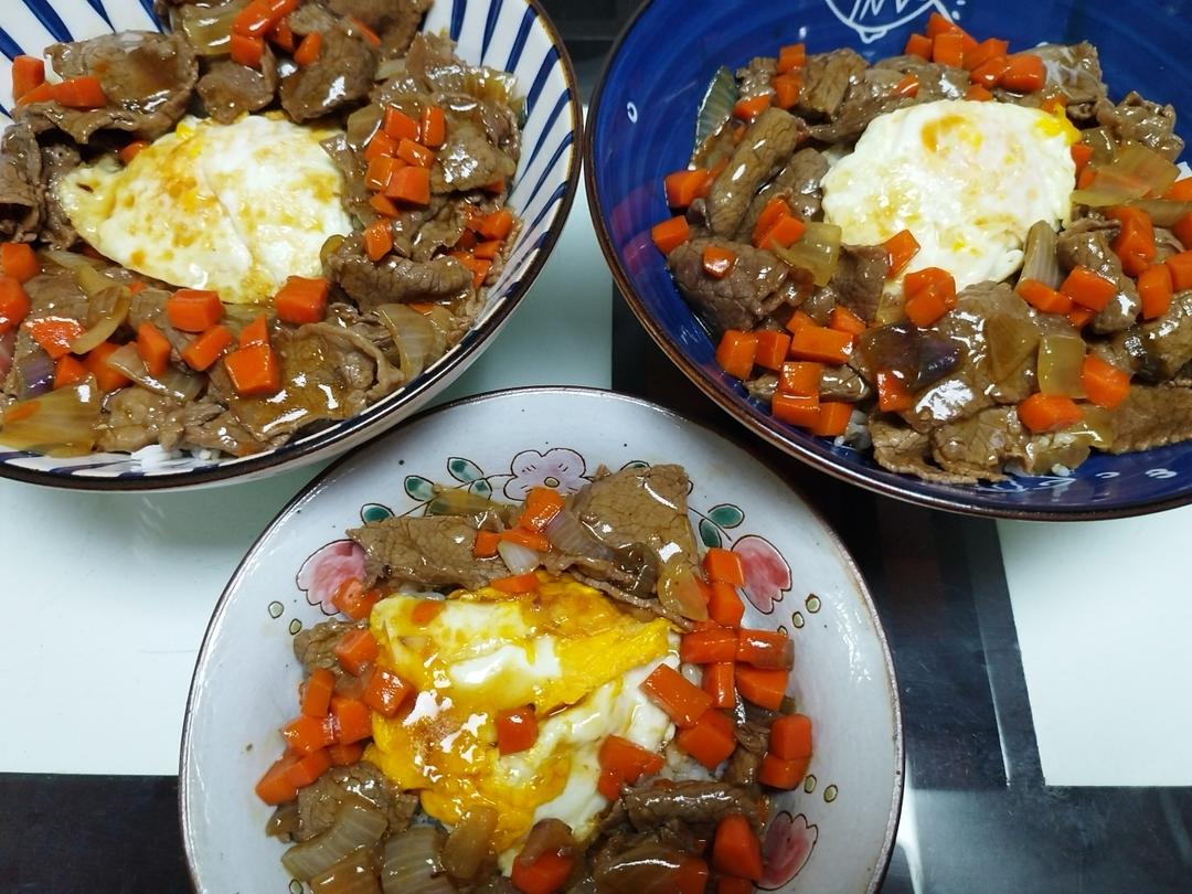 好吃到上头的日式肥牛饭✅一吃就爱上