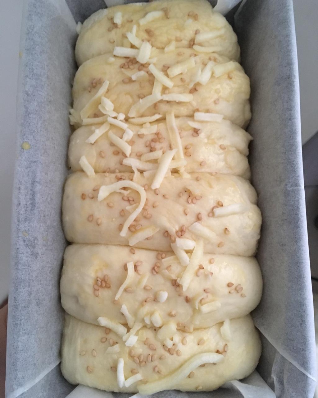 火腿肠早餐面包（一次发酵法）