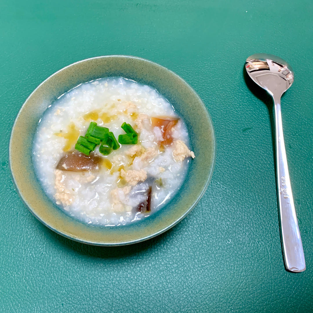 皮蛋瘦肉粥