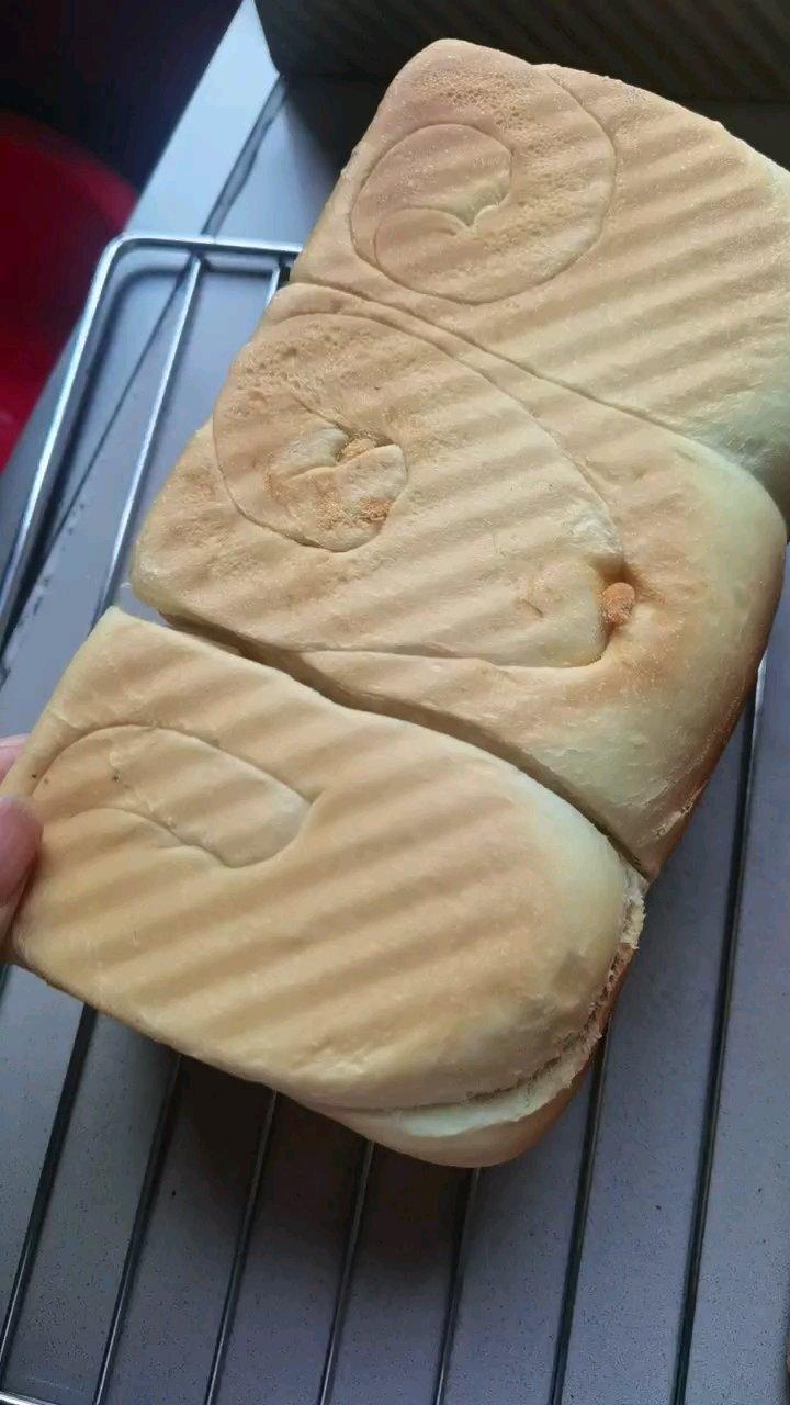提子吐司 | 面包机揉出手套膜的秘诀 | duang~duang的拉丝效果