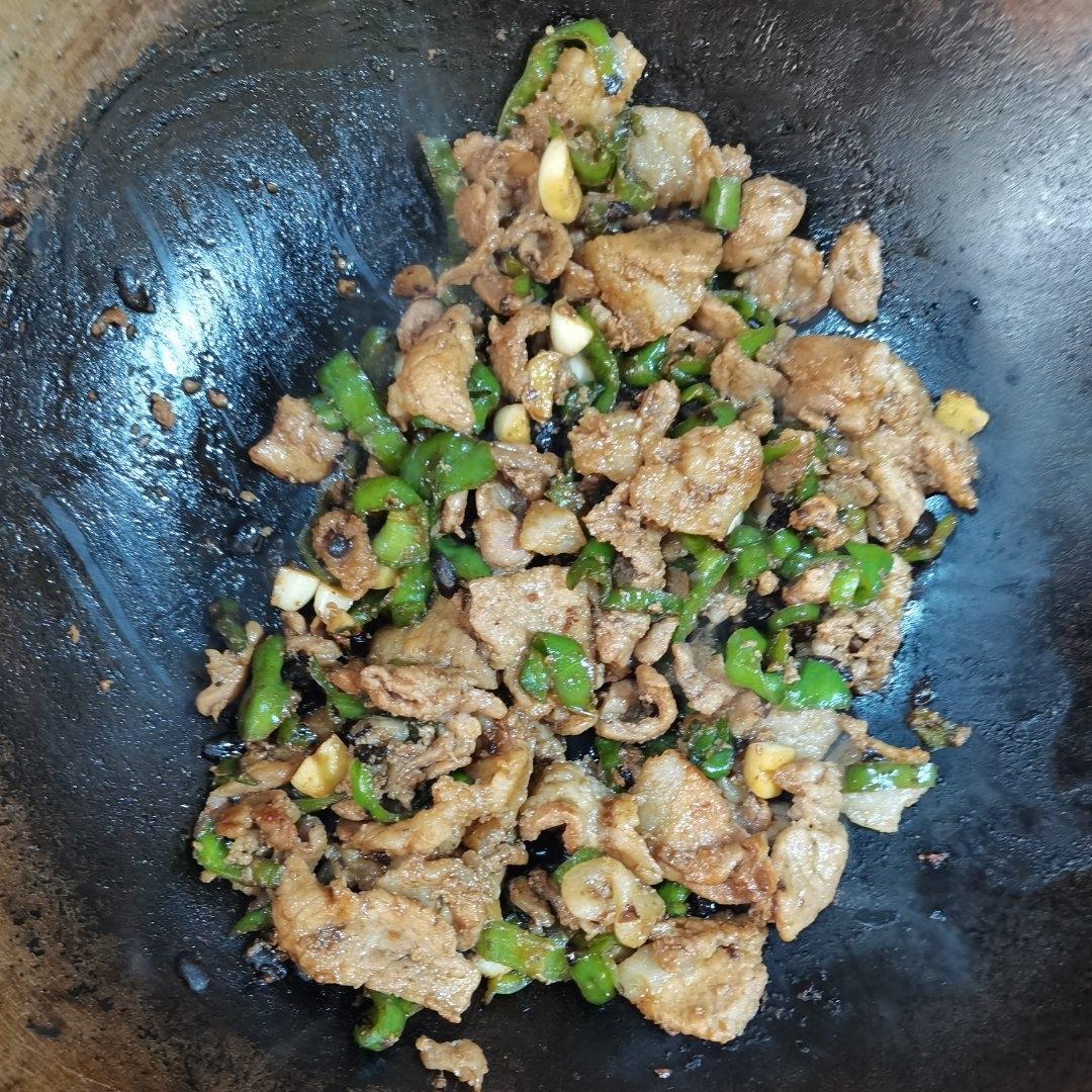 正宗辣椒炒肉