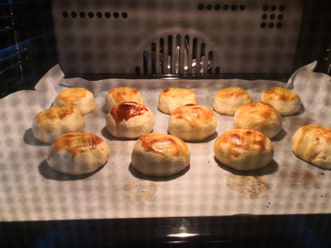 不用模具！简单又美味！！中秋｜ 奶酪月饼