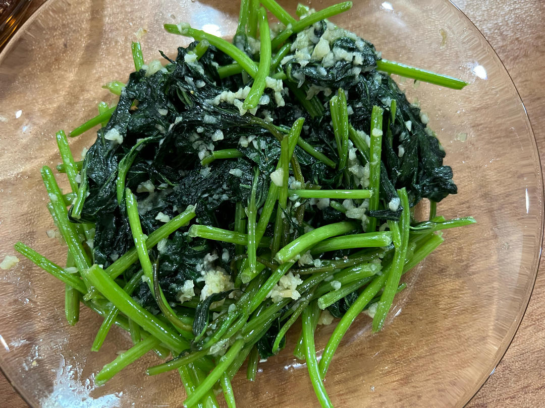 💥蒜蓉炒红薯叶