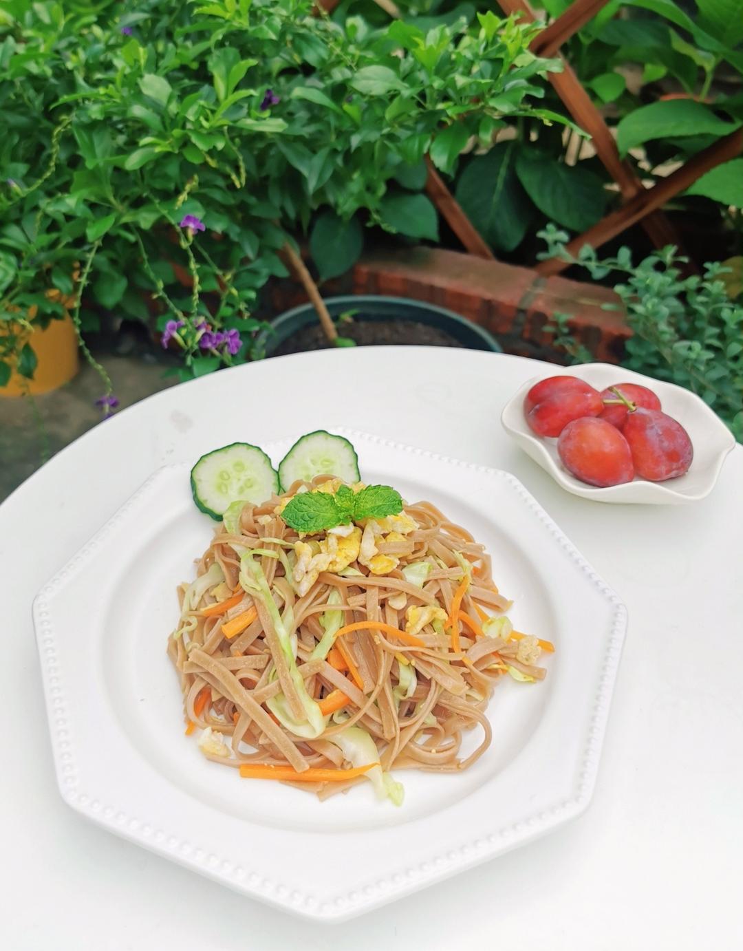 小Y的上学早餐记