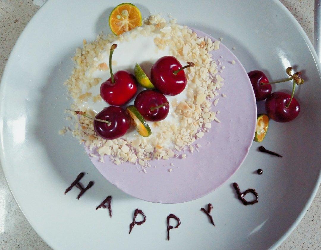 奥利奥草莓酸奶慕斯蛋糕（6寸）