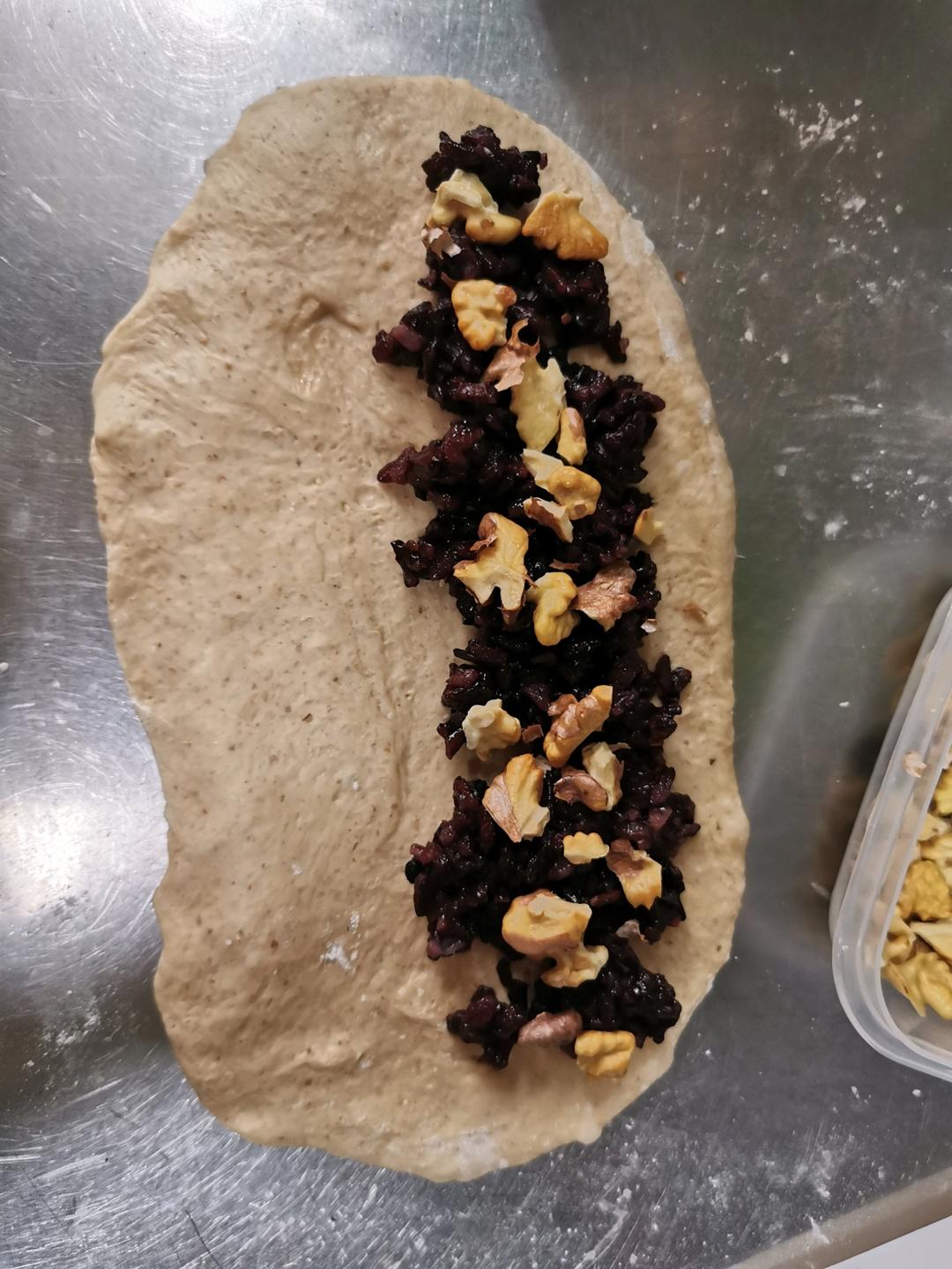 牛奶面包卷【3月北鼎烤箱食谱】