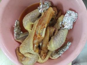 《无敌好吃的坤博砂锅烤窑鸡》的做法 步骤3
