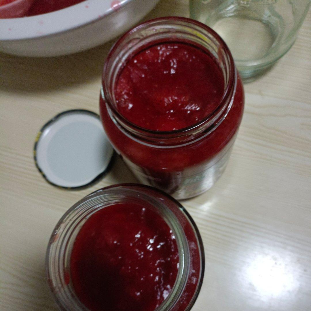 自制无添加草莓酱