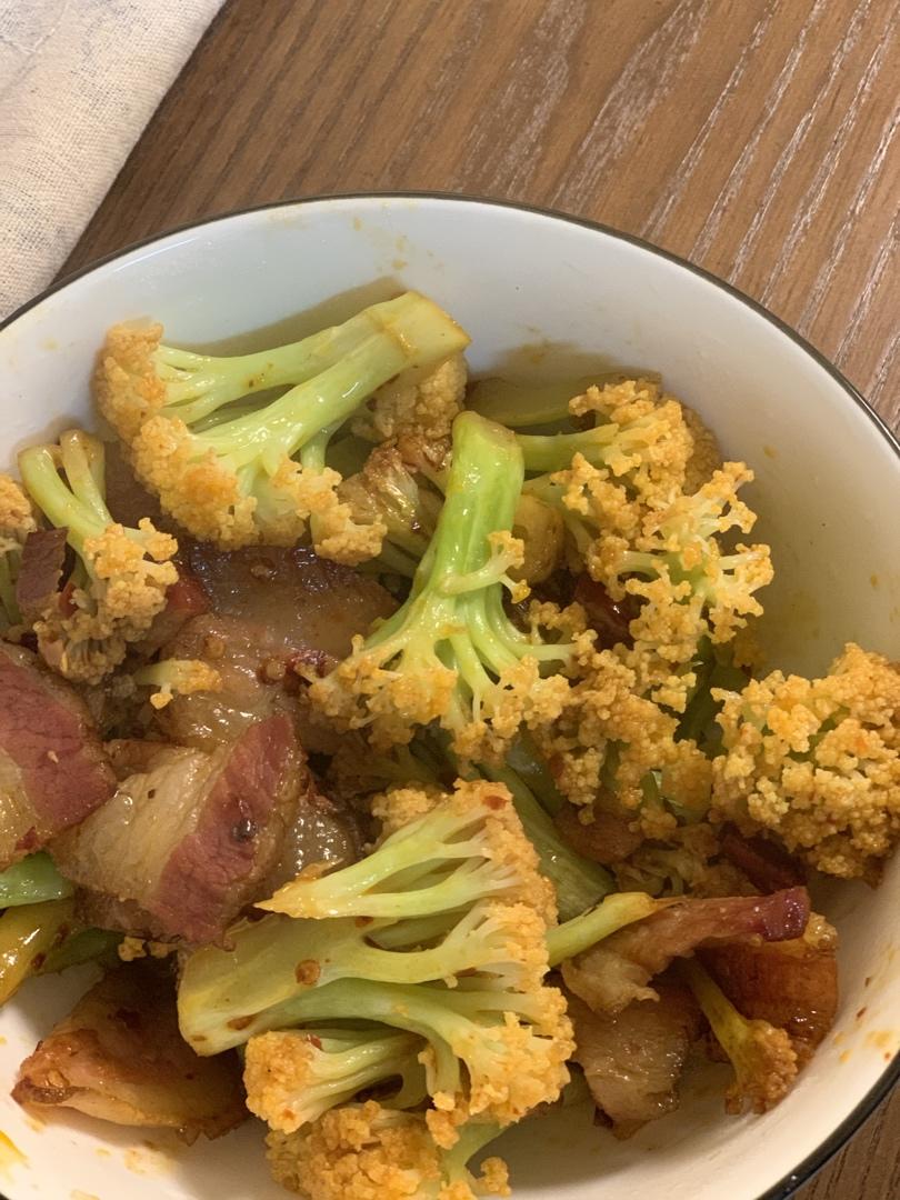 腊肉炒花菜