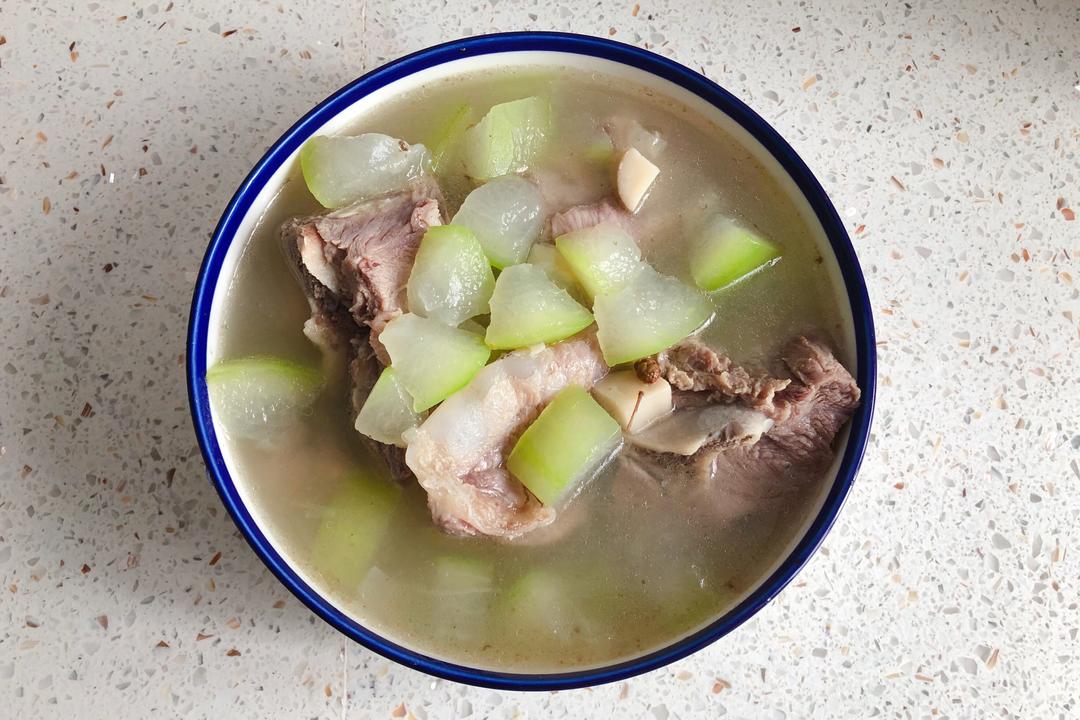 腔骨冬瓜汤的做法