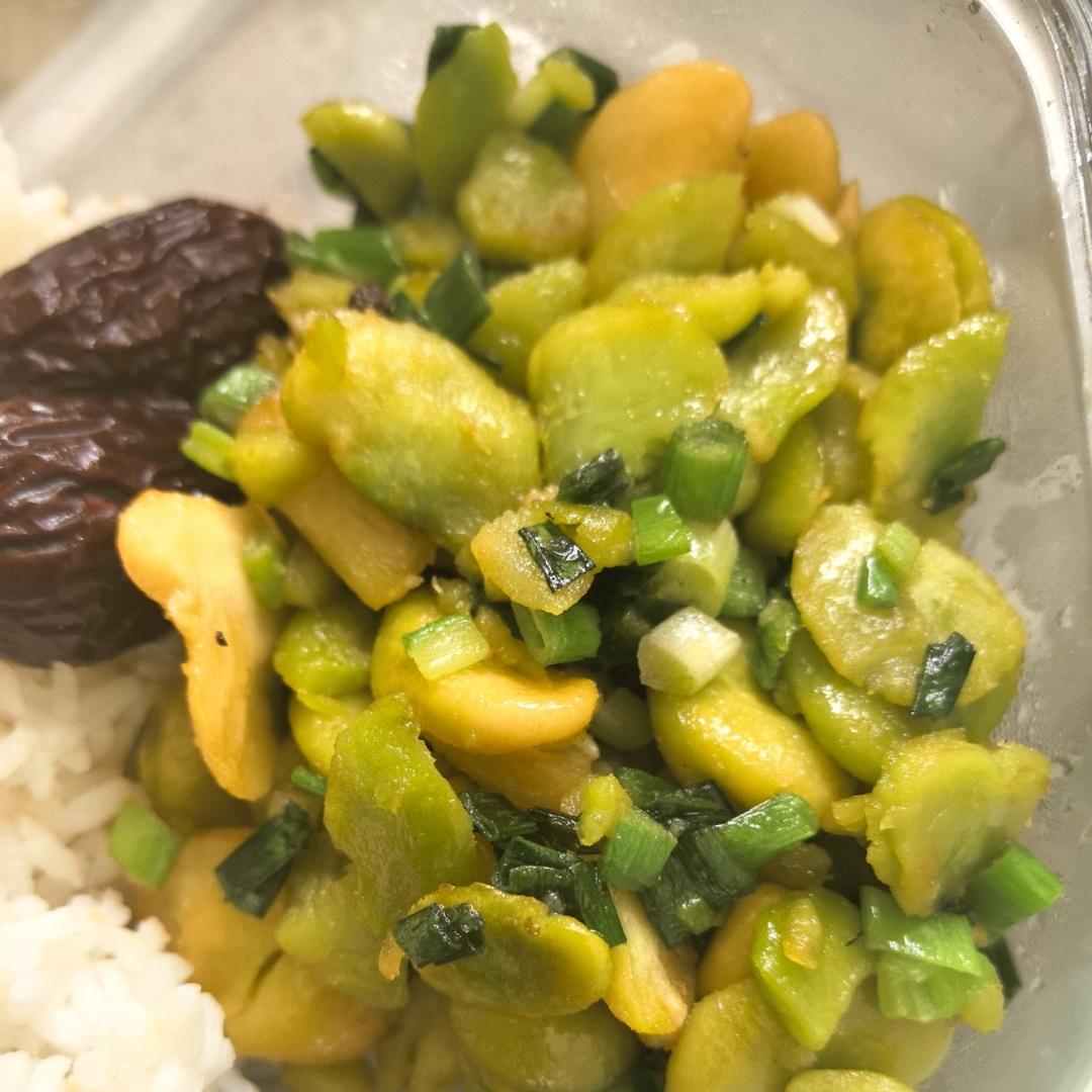 春天的菜—葱油蚕豆