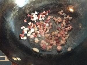 小米炒腊肉的做法 步骤7