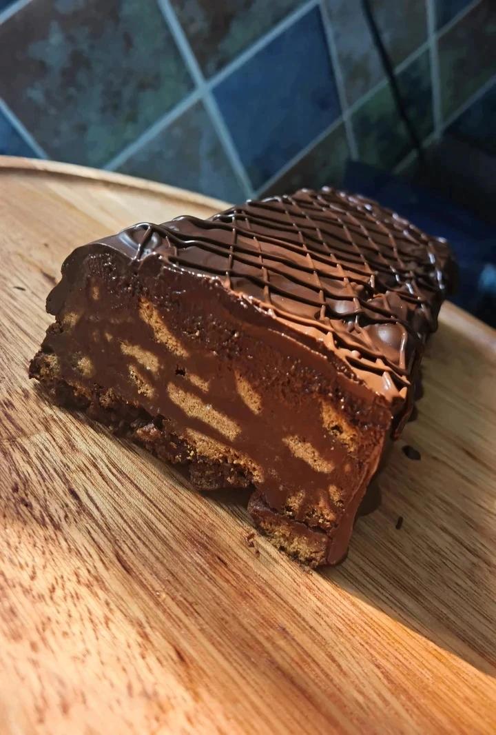 【巧克力饼干蛋糕】英女王的最爱，免烤箱，0难度，