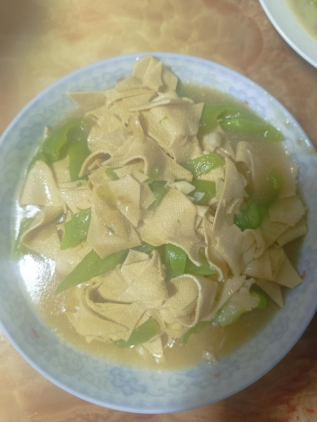 尖椒干豆腐