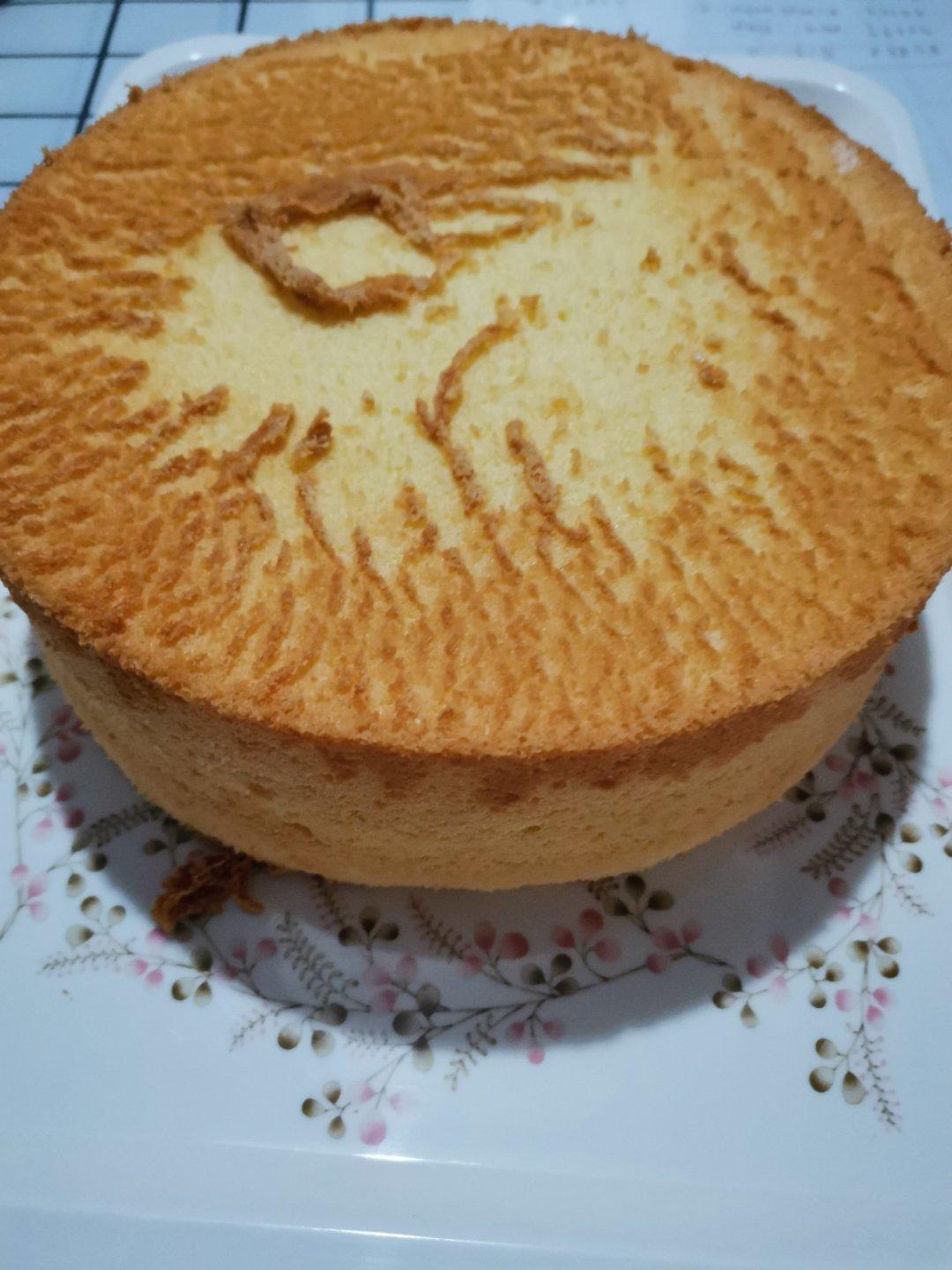 烤箱做蛋糕（戚风蛋糕的做法）