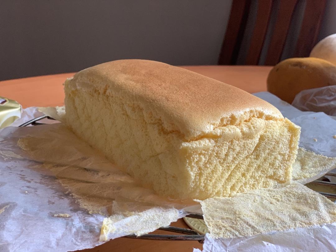 堪比柯基屁股
爆浆芝士🧀古早蛋糕
