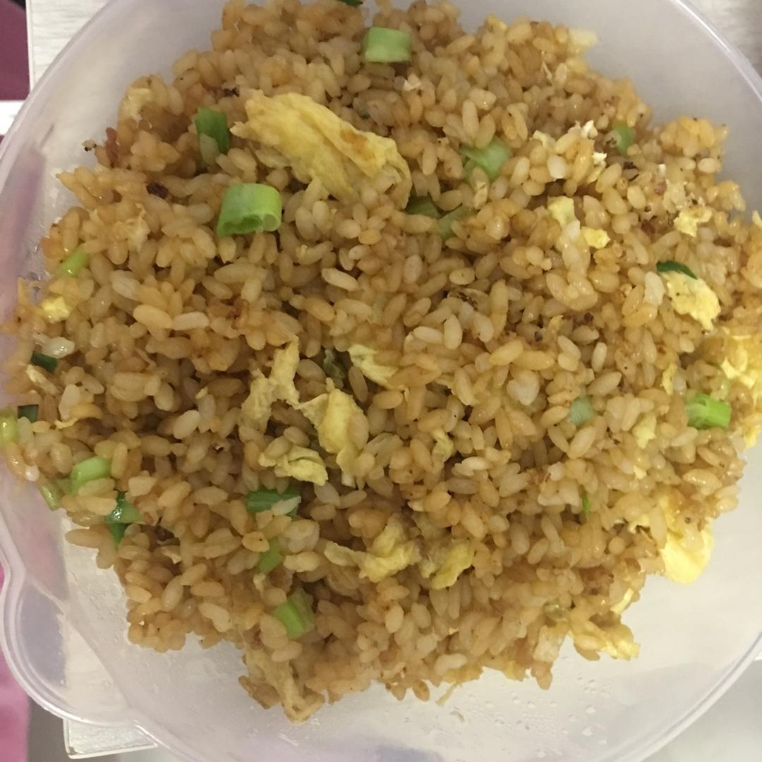 酱油炒饭(超级简单)