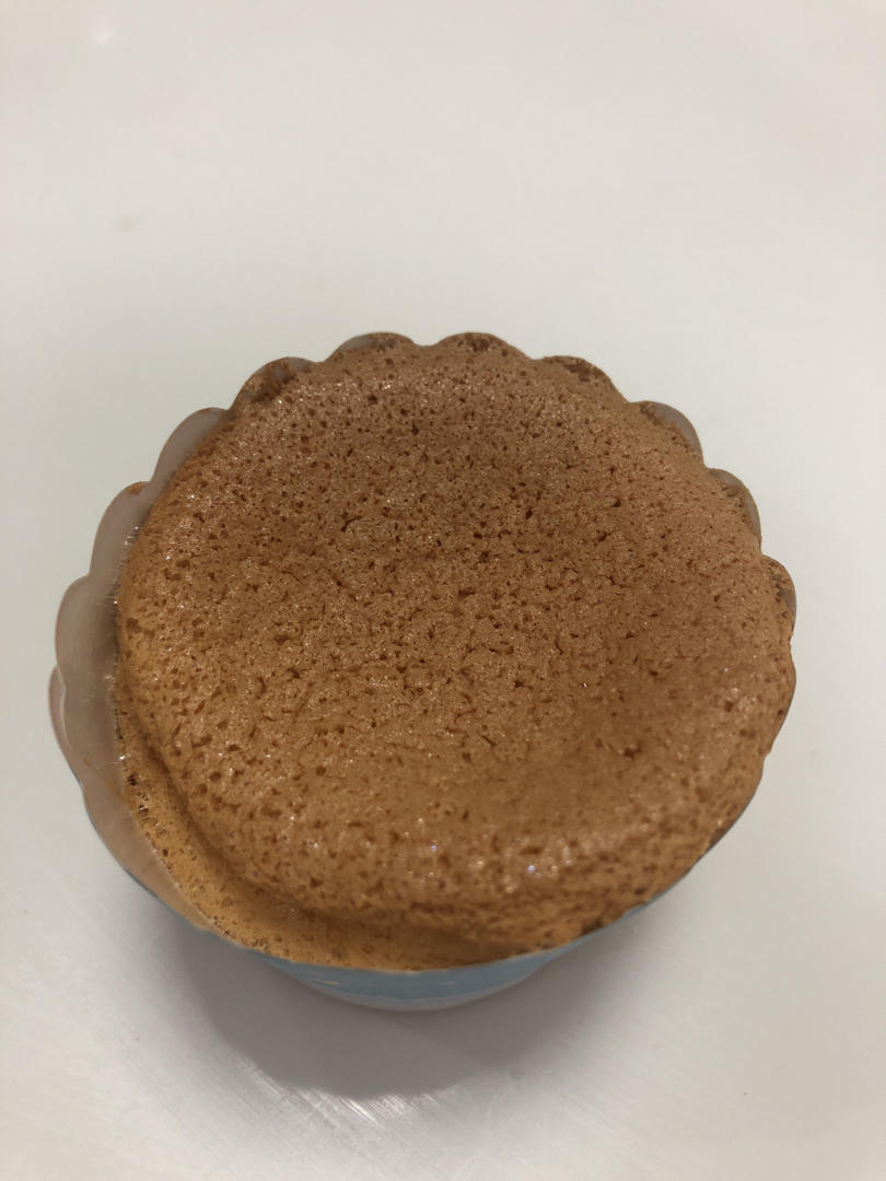 红枣、菠菜、黑芝麻小纸杯蛋糕