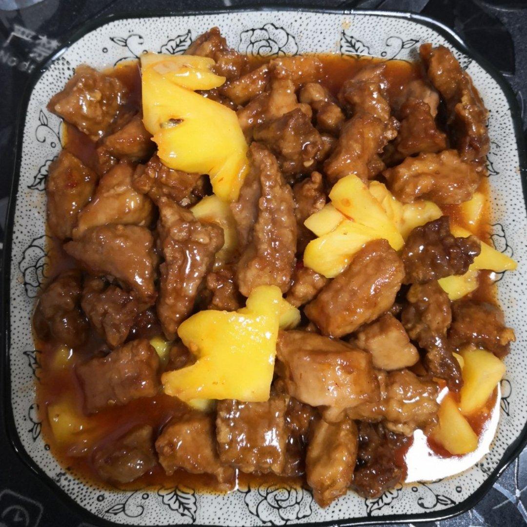 菠萝咕噜肉