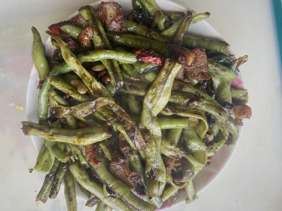 家常少油的干瘪豆角