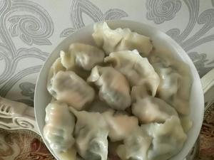 韭菜青虾三鲜灌汤水饺的做法 步骤4
