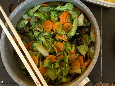 素炒三物（西兰花、胡萝卜、木耳）