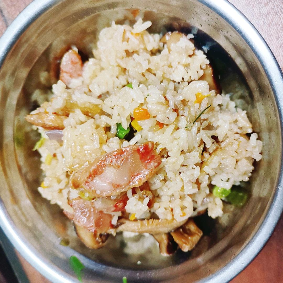 腊肠煲仔饭（电饭锅版）
