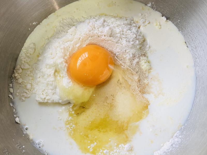 纯奶手撕吐司的做法 步骤1