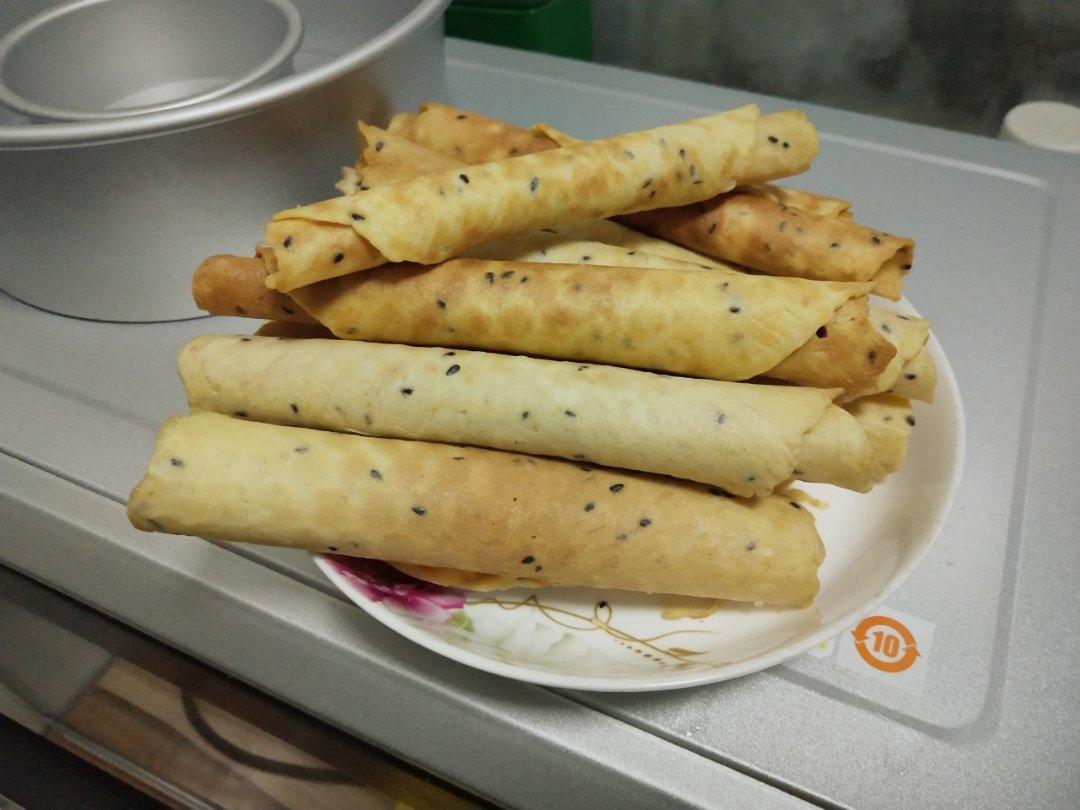 芝麻香酥蛋卷（视频食谱）