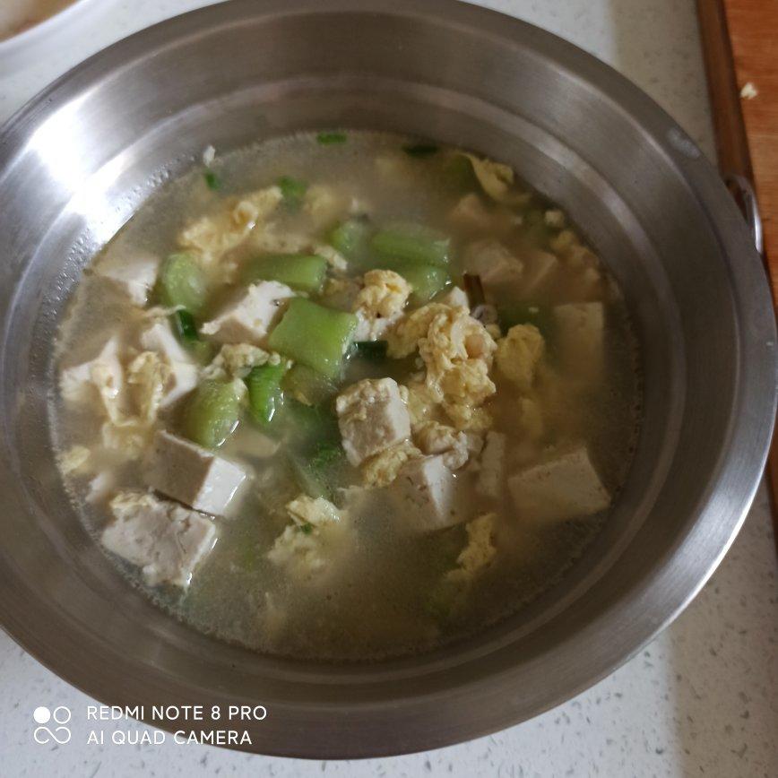 低脂低卡减脂餐，汤香味美的丝瓜豆腐汤～