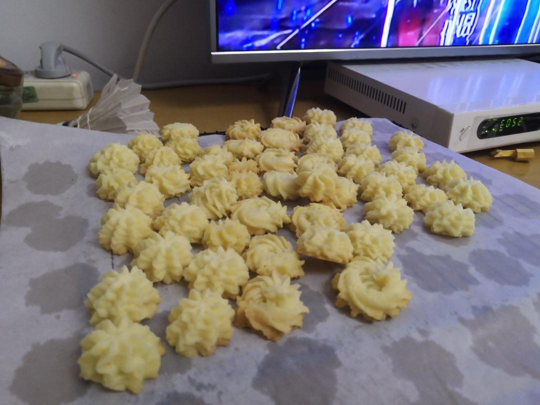 曲奇饼干，完美配方超好挤，酥到不敢碰，一个月还能酥掉渣