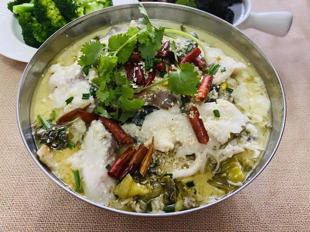 厨师长教你：“酸菜鱼”的传统做法，色香味俱全