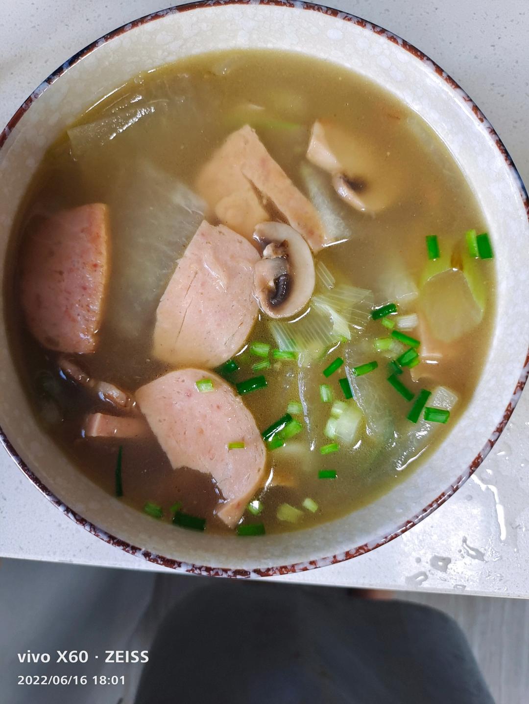 冬瓜火腿汤 鲜得掉眉毛！