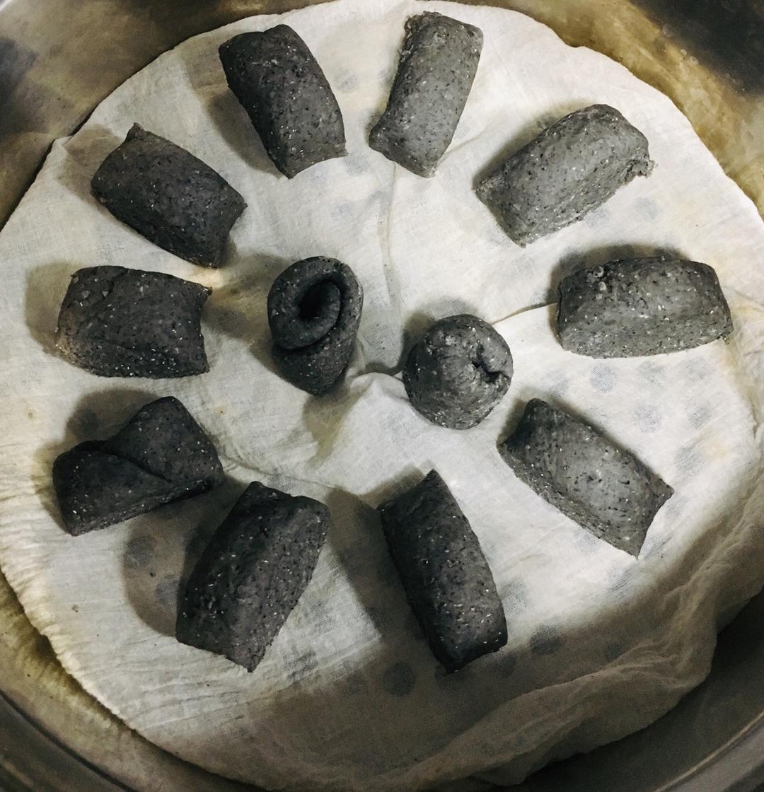 奶香黑芝麻刀切馒头