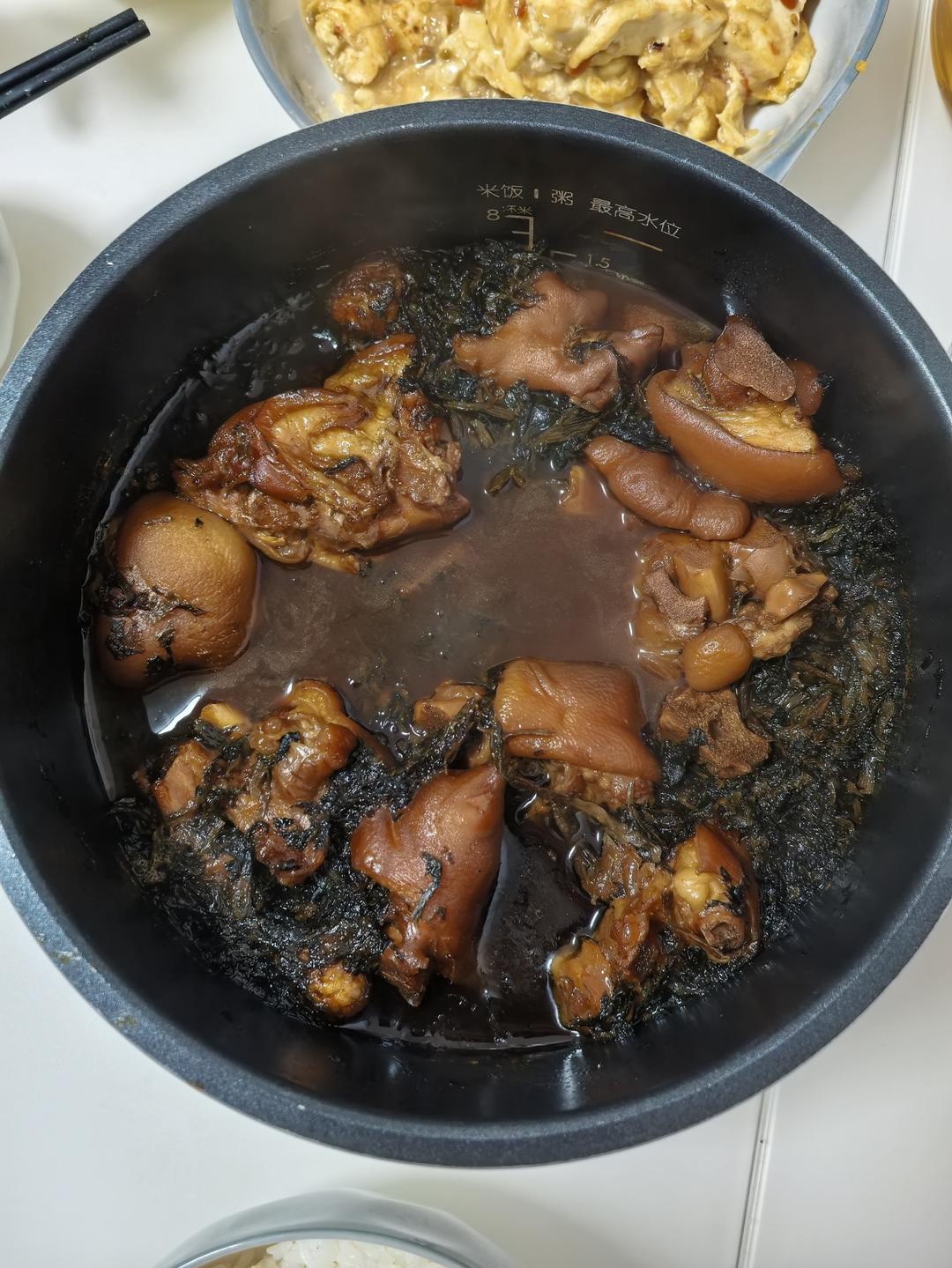 美味的家常菜：红烧猪蹄