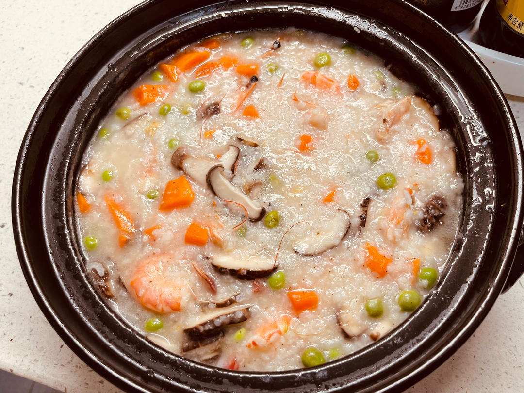 鲜到没朋友的砂锅粥