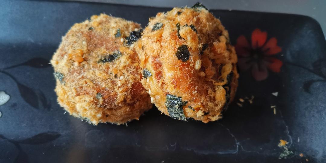 美味海苔肉松小贝