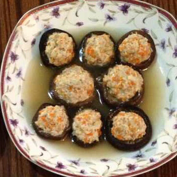 豆腐肉末酿香菇